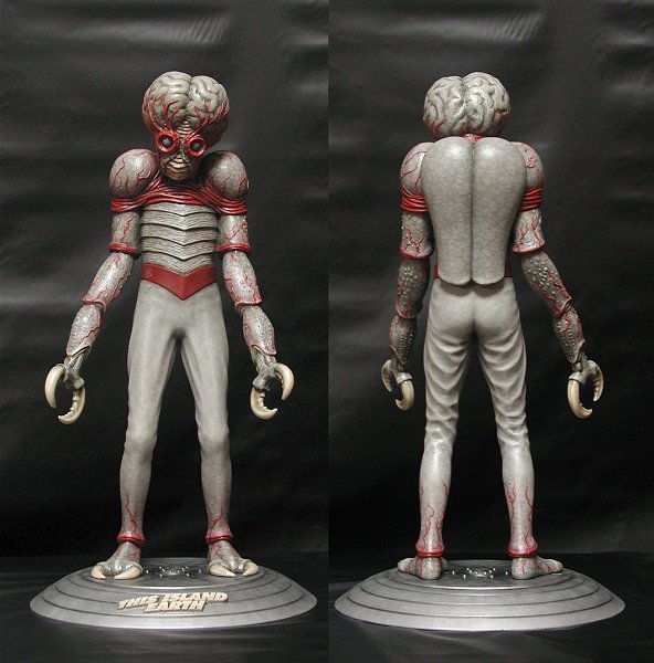 新品】METALUNA MUTANT 完成品 メタルーナ ミュータント メタルナ 宇宙