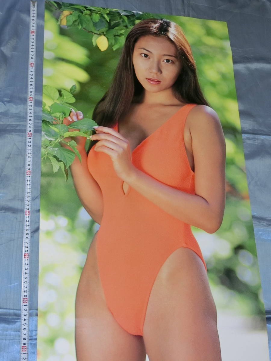 新品】等身大ポスター 松田千奈 100本に数本の当たり品の落札情報