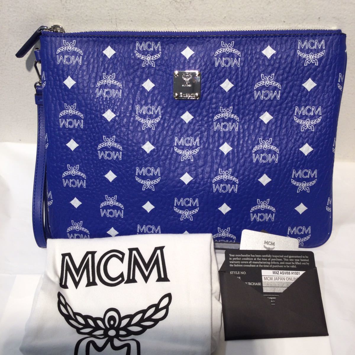【目立った傷や汚れなし】MCM エムシーエム クラッチバッグ ブルー 柄 ギャランティーカード有り 536208の落札情報詳細 ヤフオク