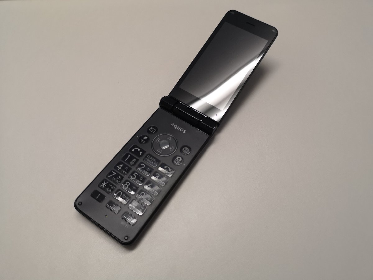 AQUOSケータイ2 601SH SIMロック解除済み（ブラック） SHARP