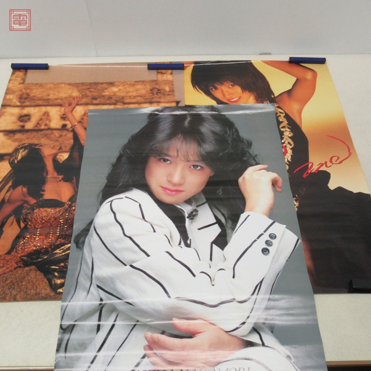 はるやま乃木坂46ビッグポスター
