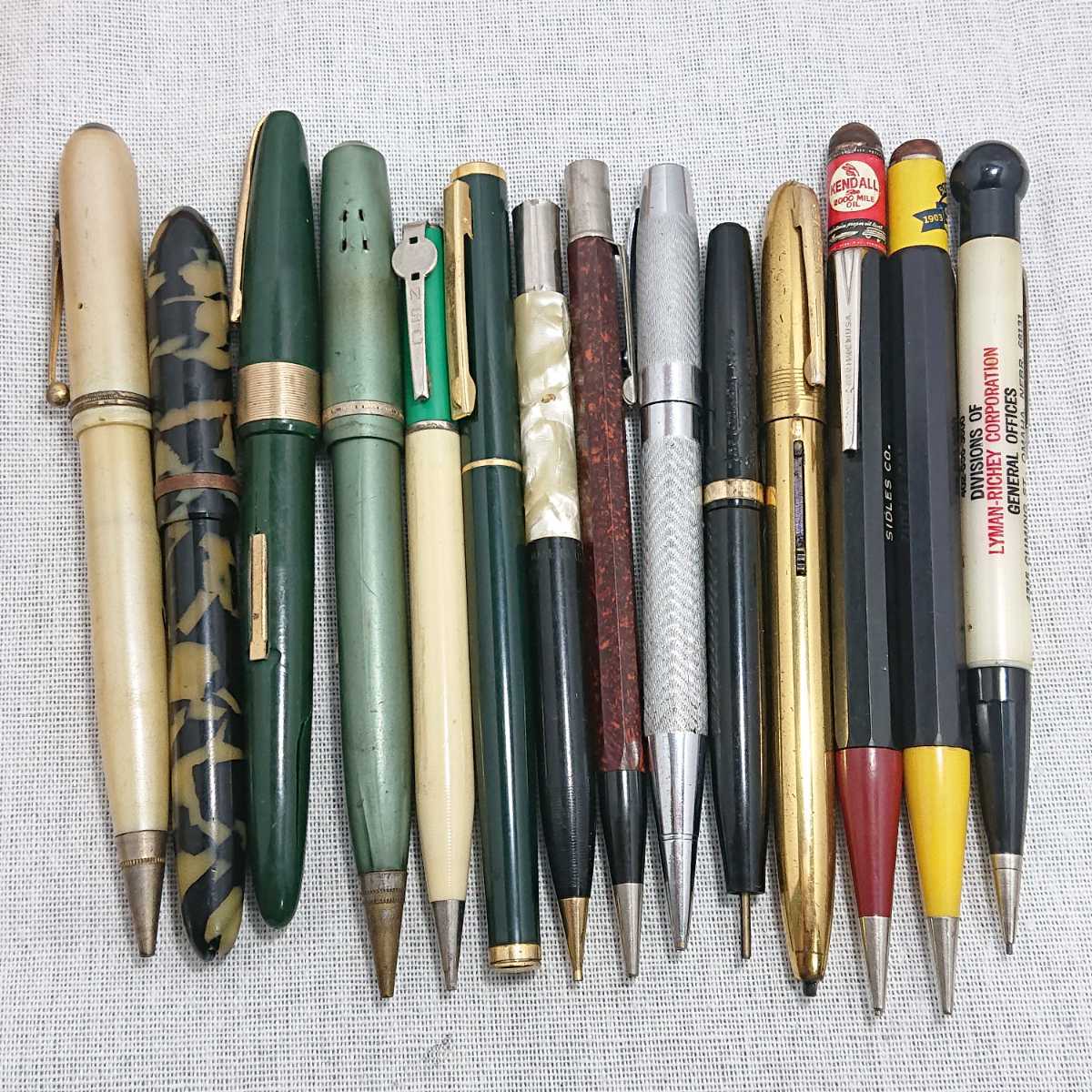 人気，送料無料 ヴィンテージ 4色ペンシル