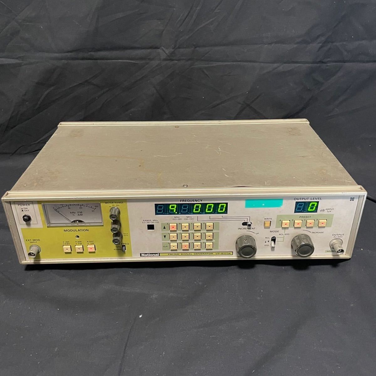 VP-8179B10 Signal Generator シグナルジェネレータ VP-8179B10 Signal