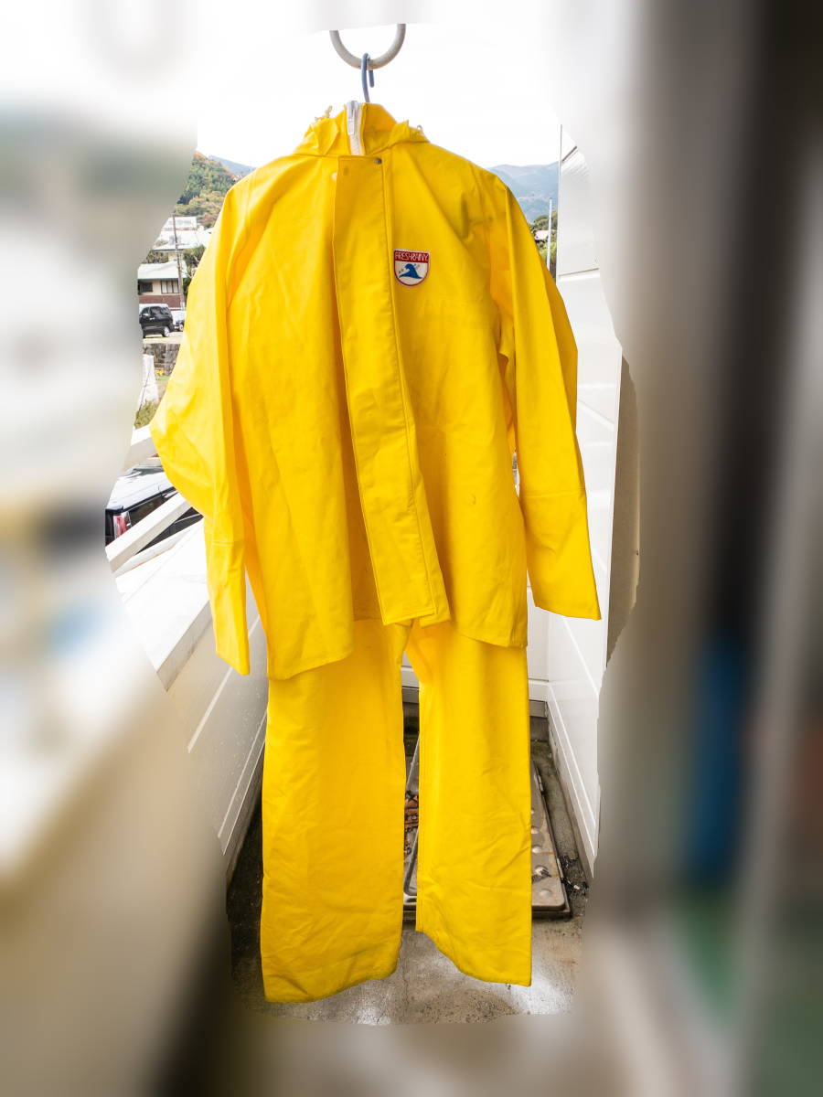 フレッシュレイニーFRESHRAINY 漁師御用達カッパ