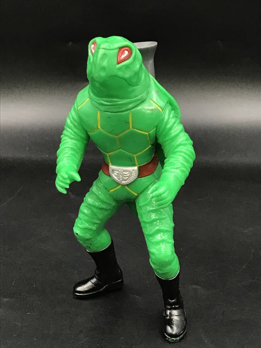 傷や汚れあり】0105-02◇バンダイ 仮面ライダー 怪人 カメバズーカ