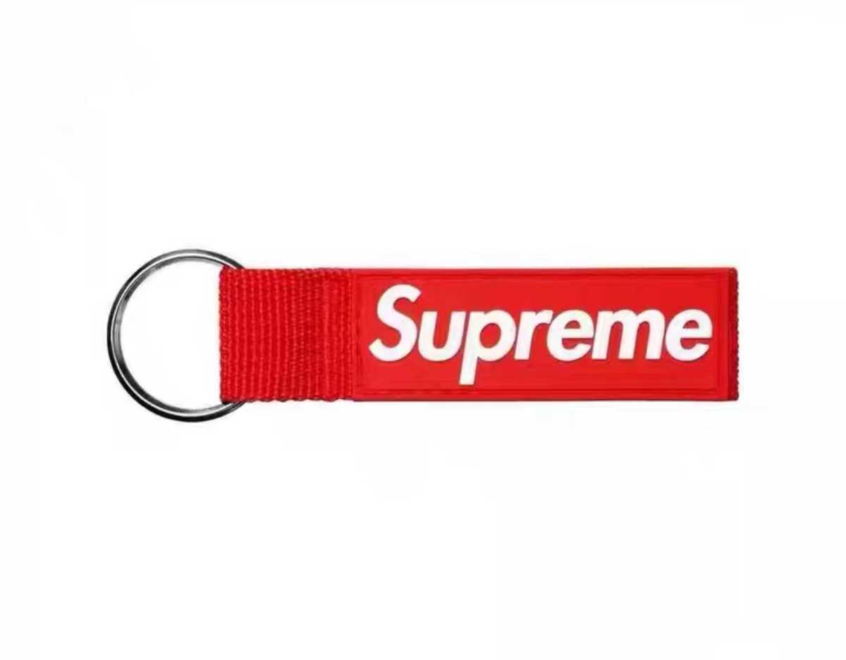 【日本未発売】 Supreme シュプリーム ナイトコア ライト キーリング レッド A0104