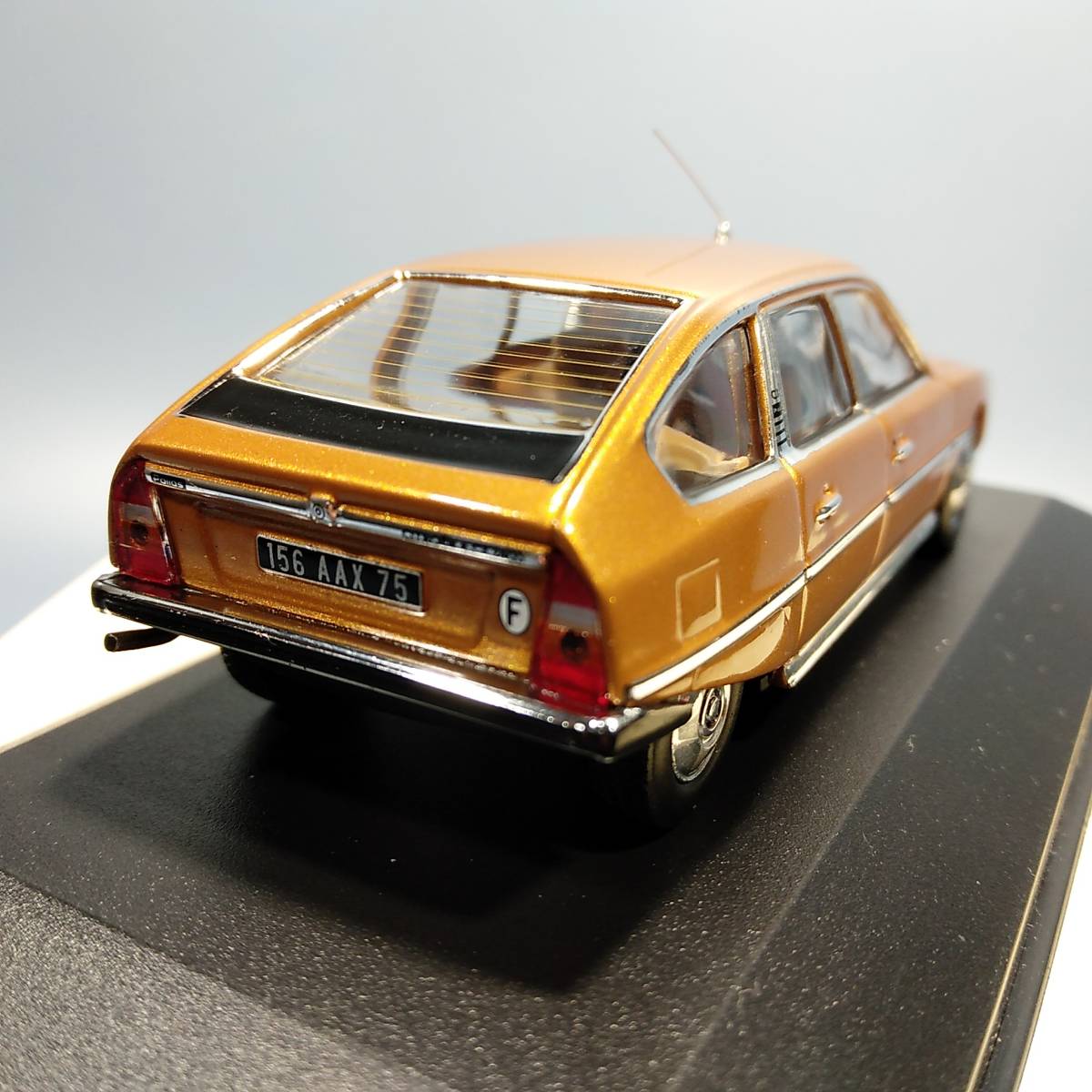 ixo シトロエンCX Berlina Pallas 1976 1/43 IXO-MODELS CLC127 Scale 1/43 | CITROEN CX PALLAS 1976 BRONZE MET