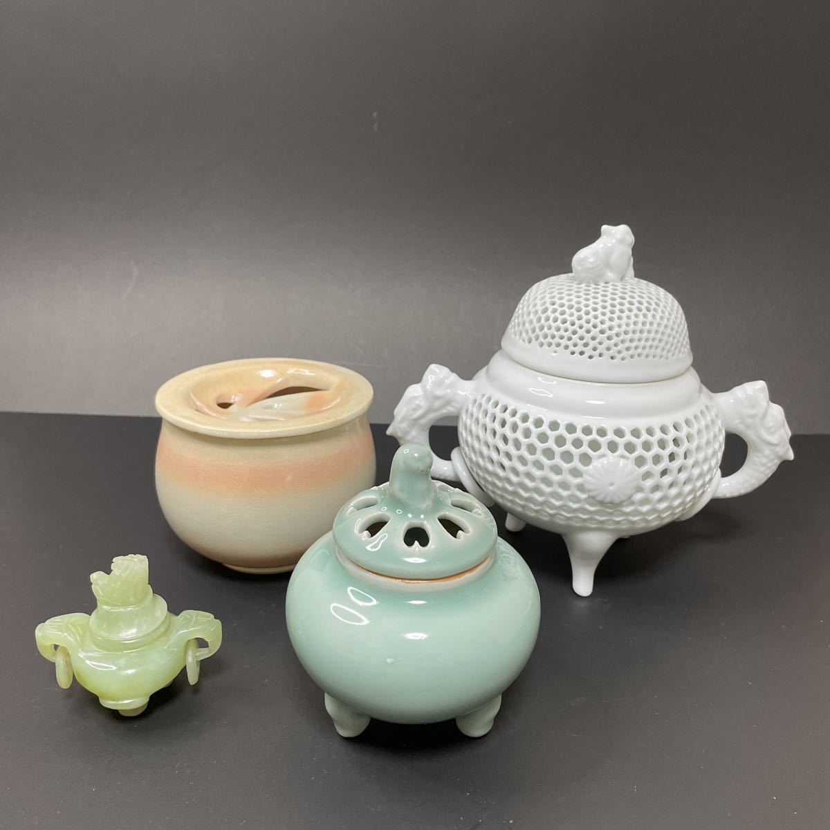 無形文化財 13代 三川内玉泉 透かし彫り香炉