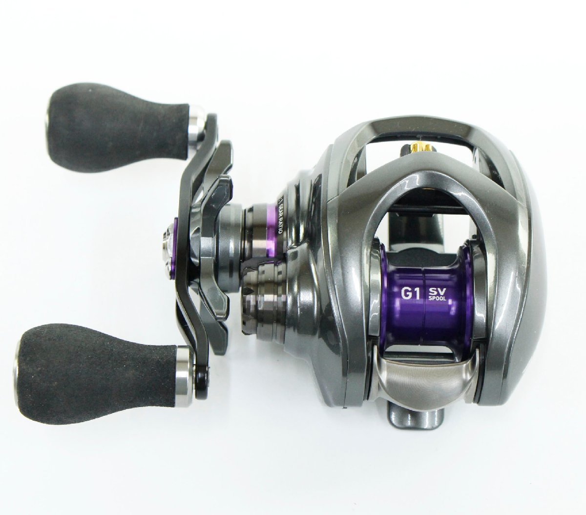 ダイワ ベイトリール 19 スティーズ CT SV TW 700XHL 傷や汚れあり