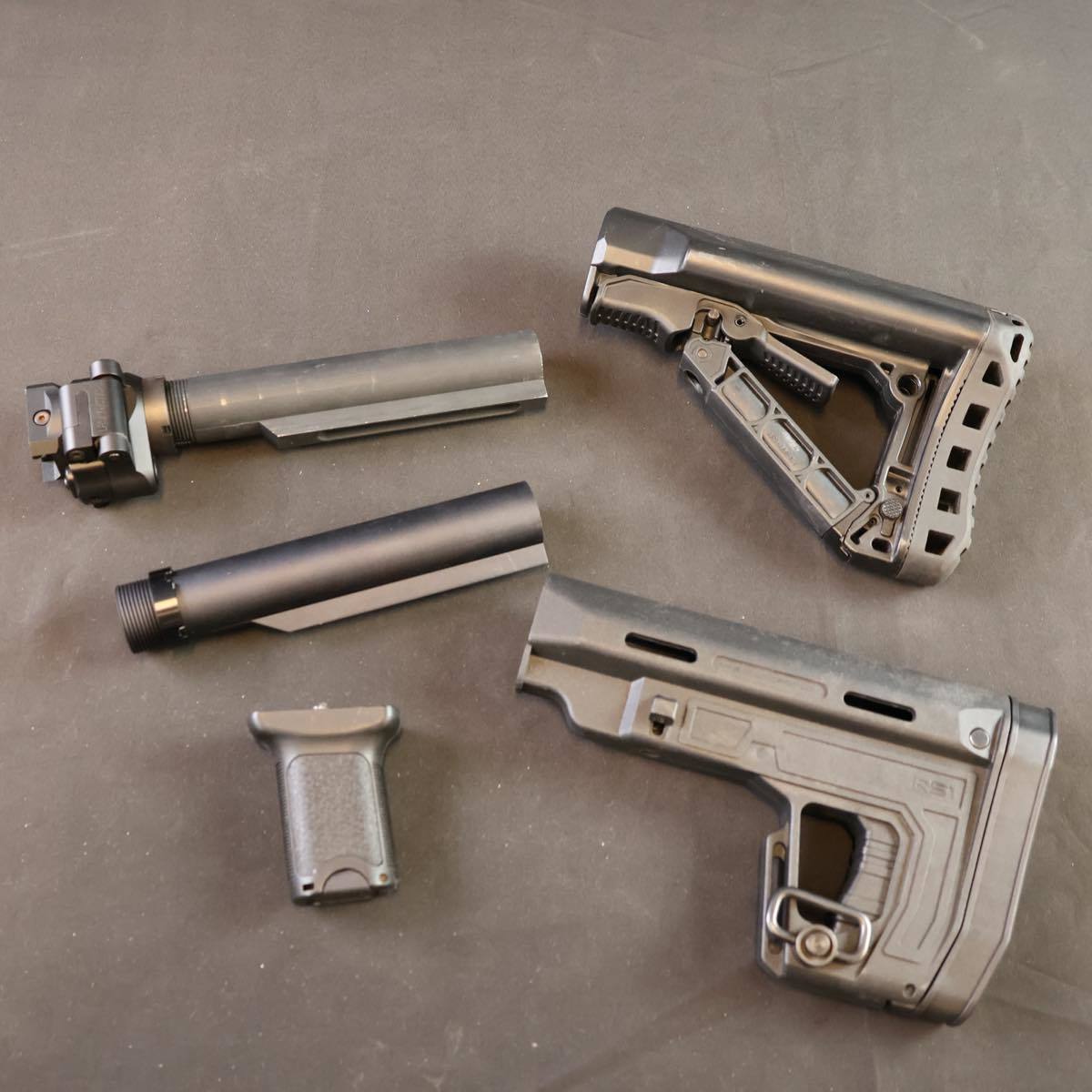 【やや傷や汚れあり】【エアガン ストック ＆ パイプ パーツ まとめ】ANS Optical AR M4 M16 フォールディング ストック