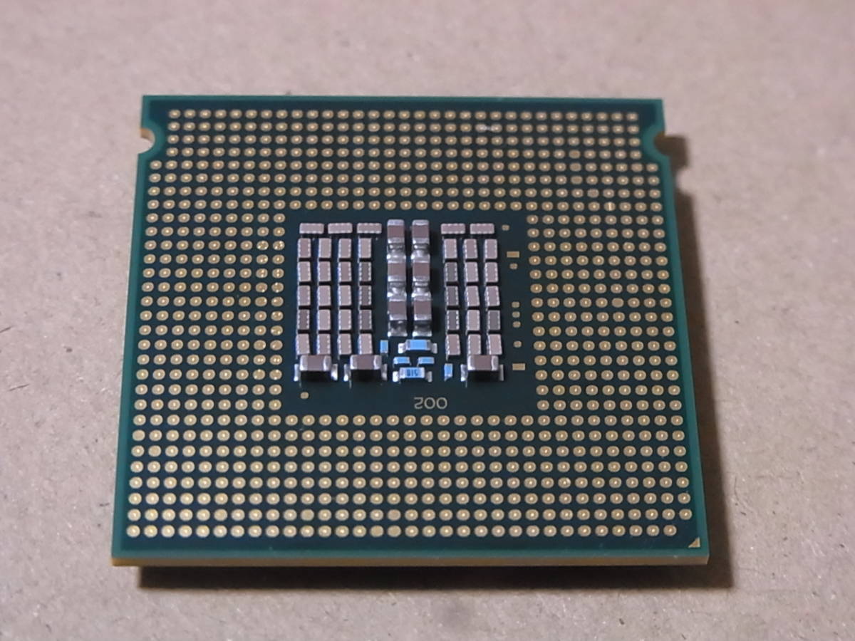 Processeur Intel Xeon E5410 Quad-core 2.33GHz 12Mo Cache SLBBC Socket 771