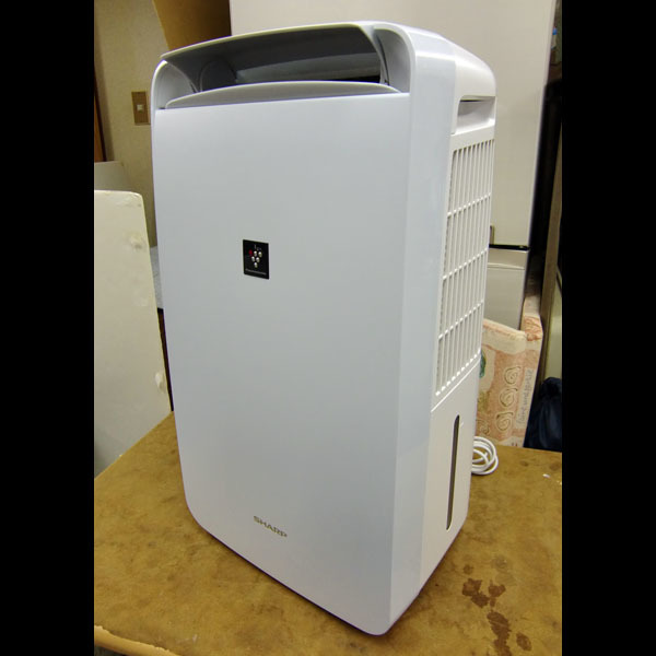 SHARP シャープ 2022年製 冷風 除湿衣類乾燥機 CM-P100-W SHARP