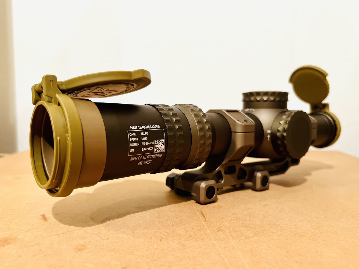 1-8x24mm FFP ショートスコープ ATACR NFエボリューションギア 新品