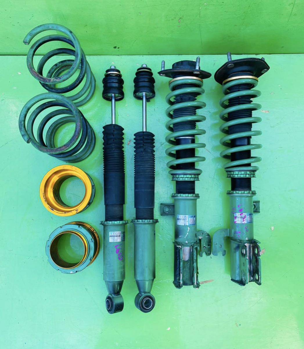 【やや傷や汚れあり】中古TEIN車高調 super flex FREESTYLE MASTER WAGON アルファード ANH10