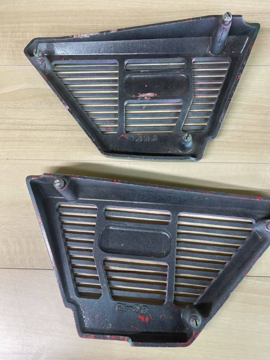傷や汚れあり】Z400FX BEETサイドカバー 初期 本物 希少左右セット外装