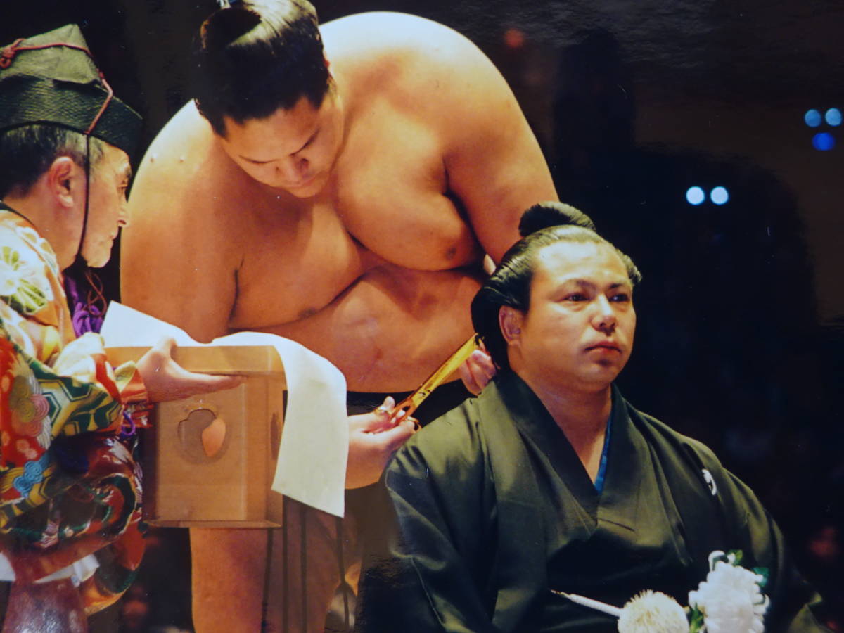 やや傷や汚れあり】大相撲 写真 5枚 千代の富士 貴乃花 若乃花 曙 断髪