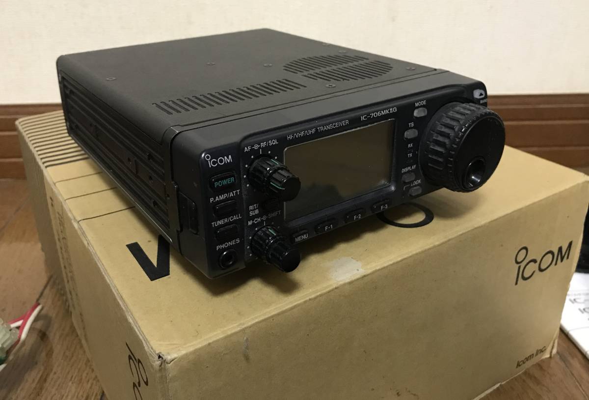 ICOM IC-706MKⅡG 動作品 ICOM IC-706MKⅡ 動作品（目立った傷や汚れなし】☆ICOM IC