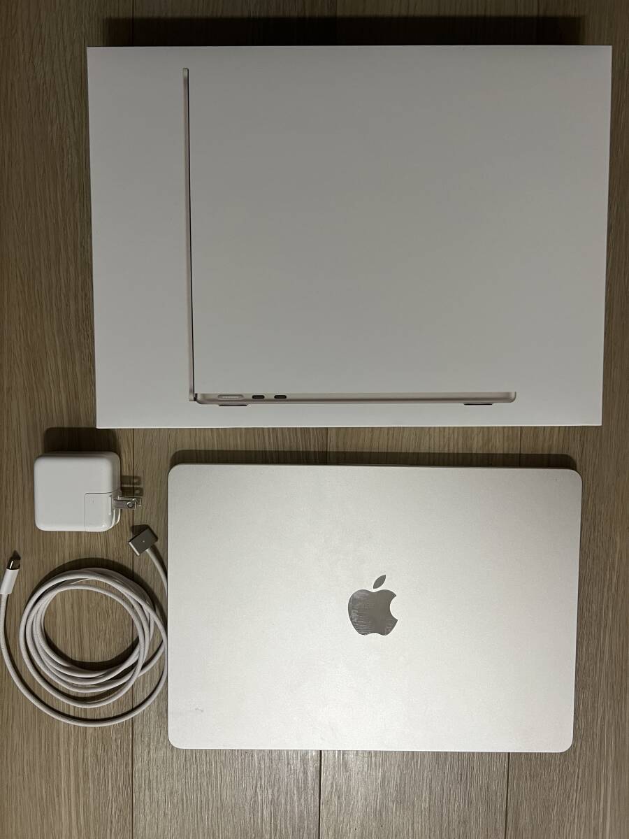 蟹*所様 【ほぼ未使用】MacBook Air M2 256GB スターライト1 Apple MacBook Air M2チップ搭載 スターライト 本体（MacBook
