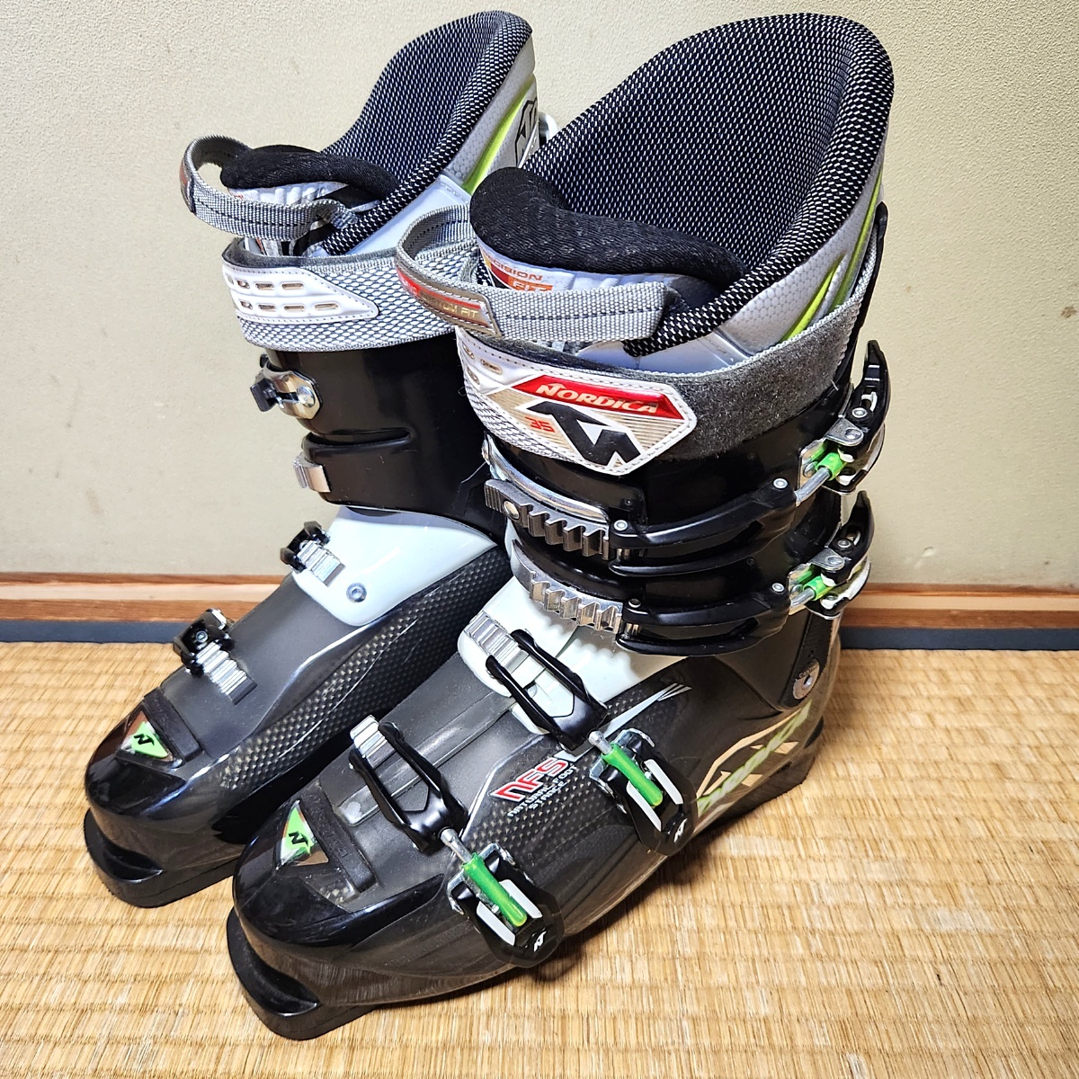 ATOMIC HAWX PRIME 120 27/27.5 スキーブーツ HAWX PRIME 120 S BOA – アトミック公式オンラインストア