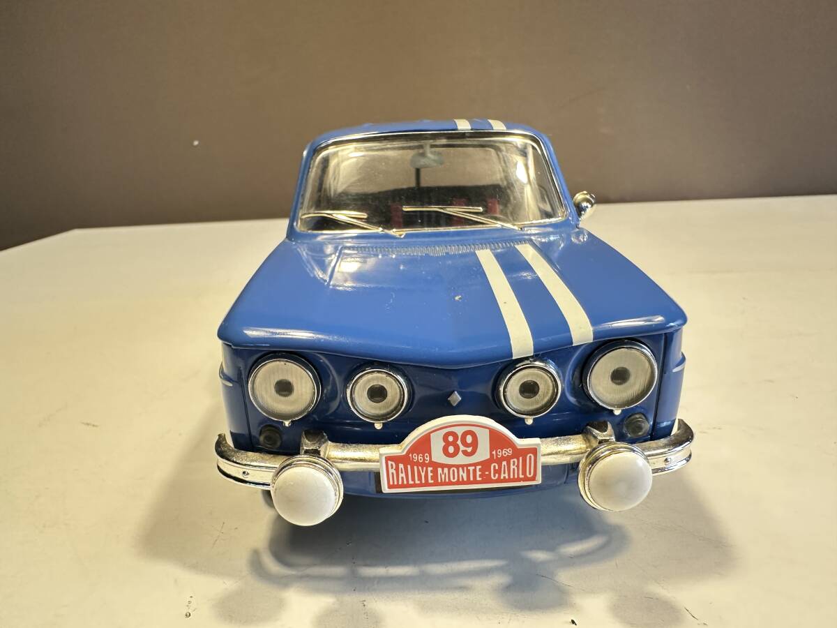 Renault 8 Gordini R1135 1967 N°1 - Century 1:43 - Miniature Collection