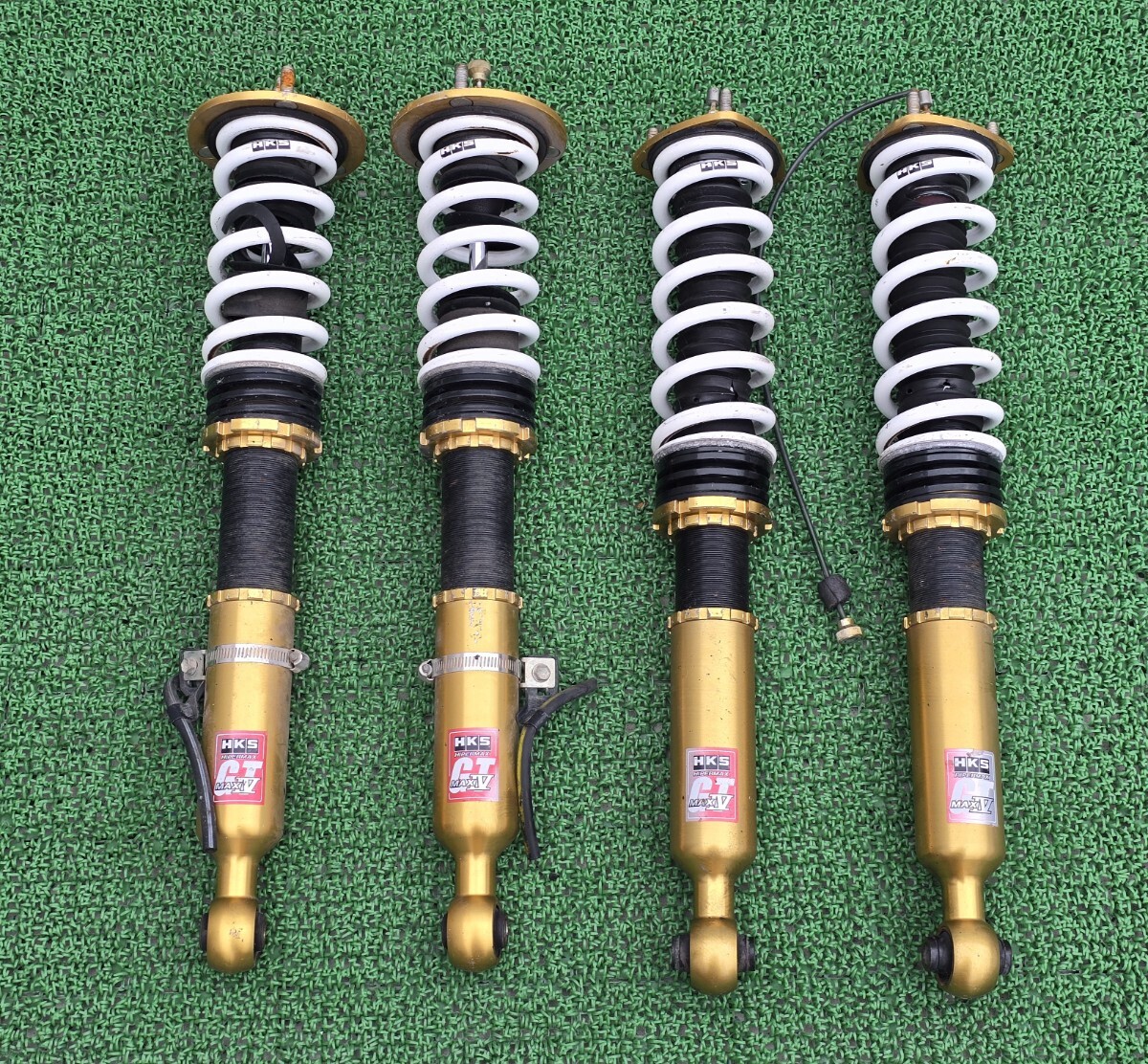 210系Crown 車高調 メーカー不明 フルタップ式 180 200 210系