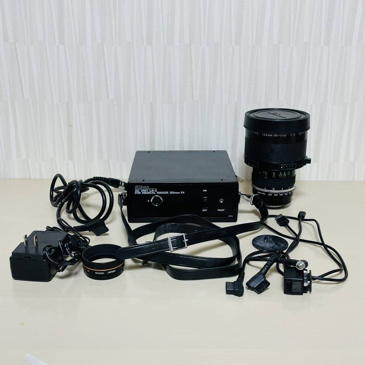 Objectif NIKON Medical-Nikkor f/4 - 120mm (M=1/11) #201350 avec AC unit