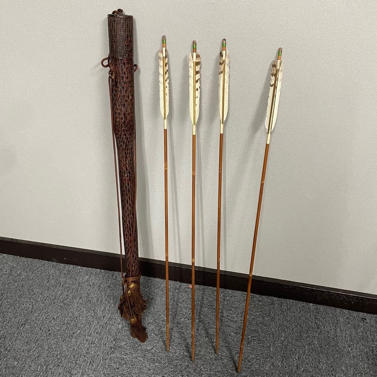弓道 竹矢 黒鷲 94cm 24〜25g 4本 弓道 竹矢のYahoo!オークション(旧