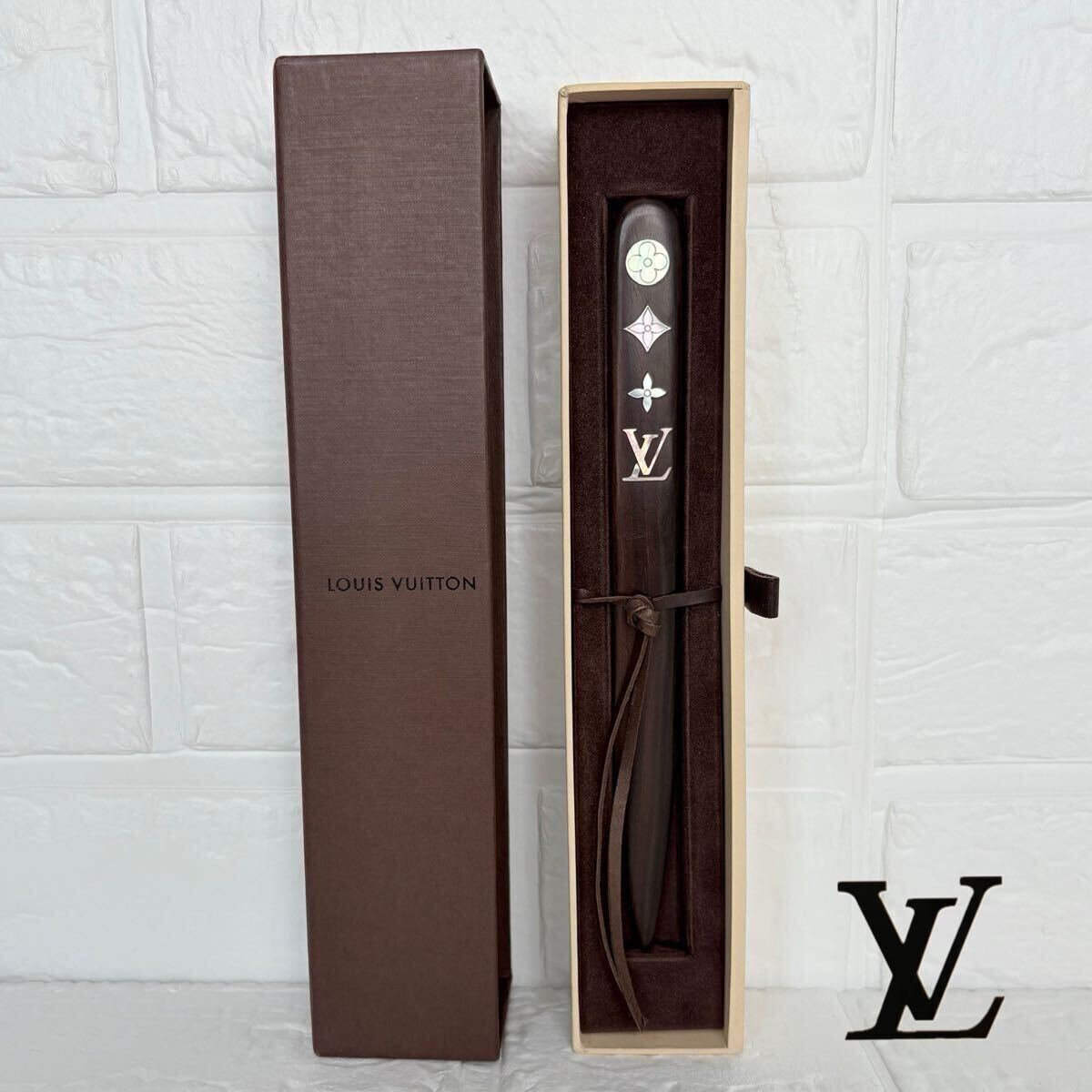 LOUIS VUITTON非売品ペーパーナイフ