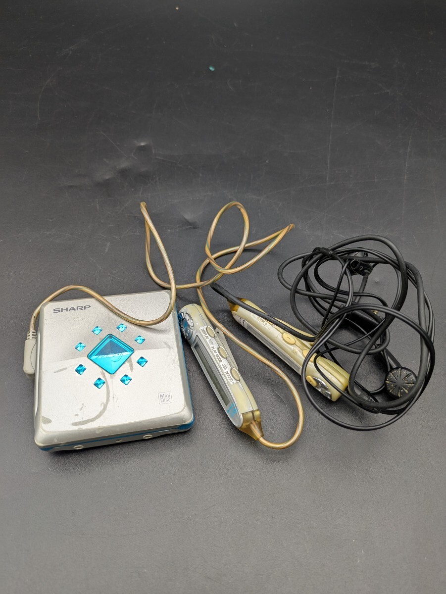 SHARP シャープ MD-ST700 MDプレーヤー 0013a ポータブルMD
