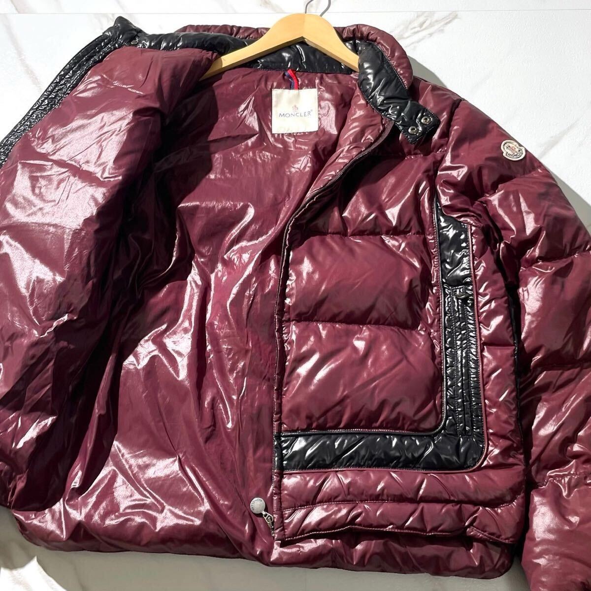 未使用に近い】【小栗旬着用モデル】限定色☆Lサイズ☆MONCLER 