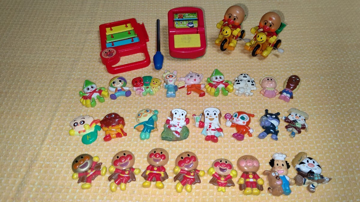 新品アンパンマン絵本18点セット アンパンマン絵本まとめセット アンパンマン絵本 新品11点セット