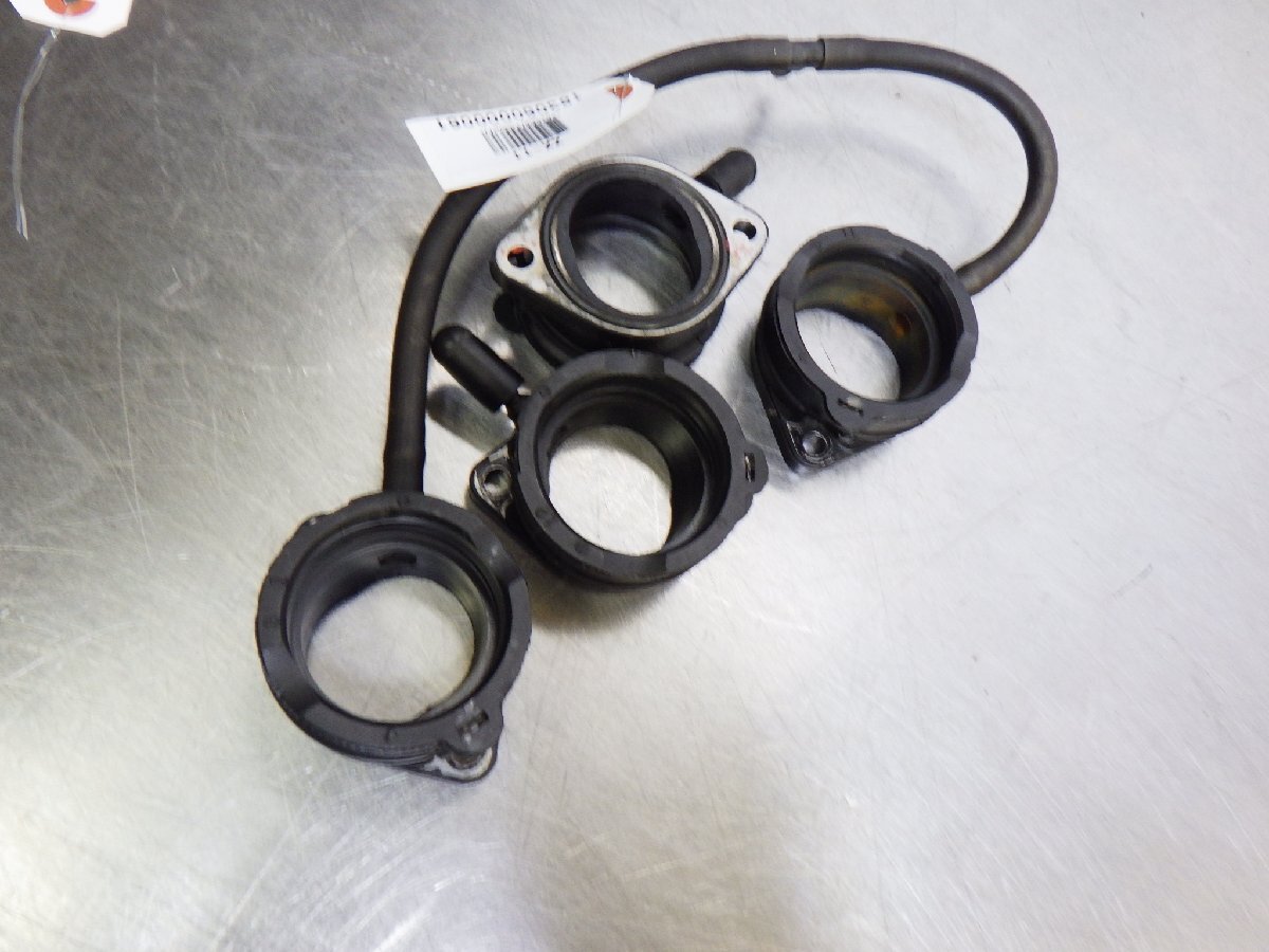 CBR400F 純正インシュレーター インマニ。 CBR400F 社外