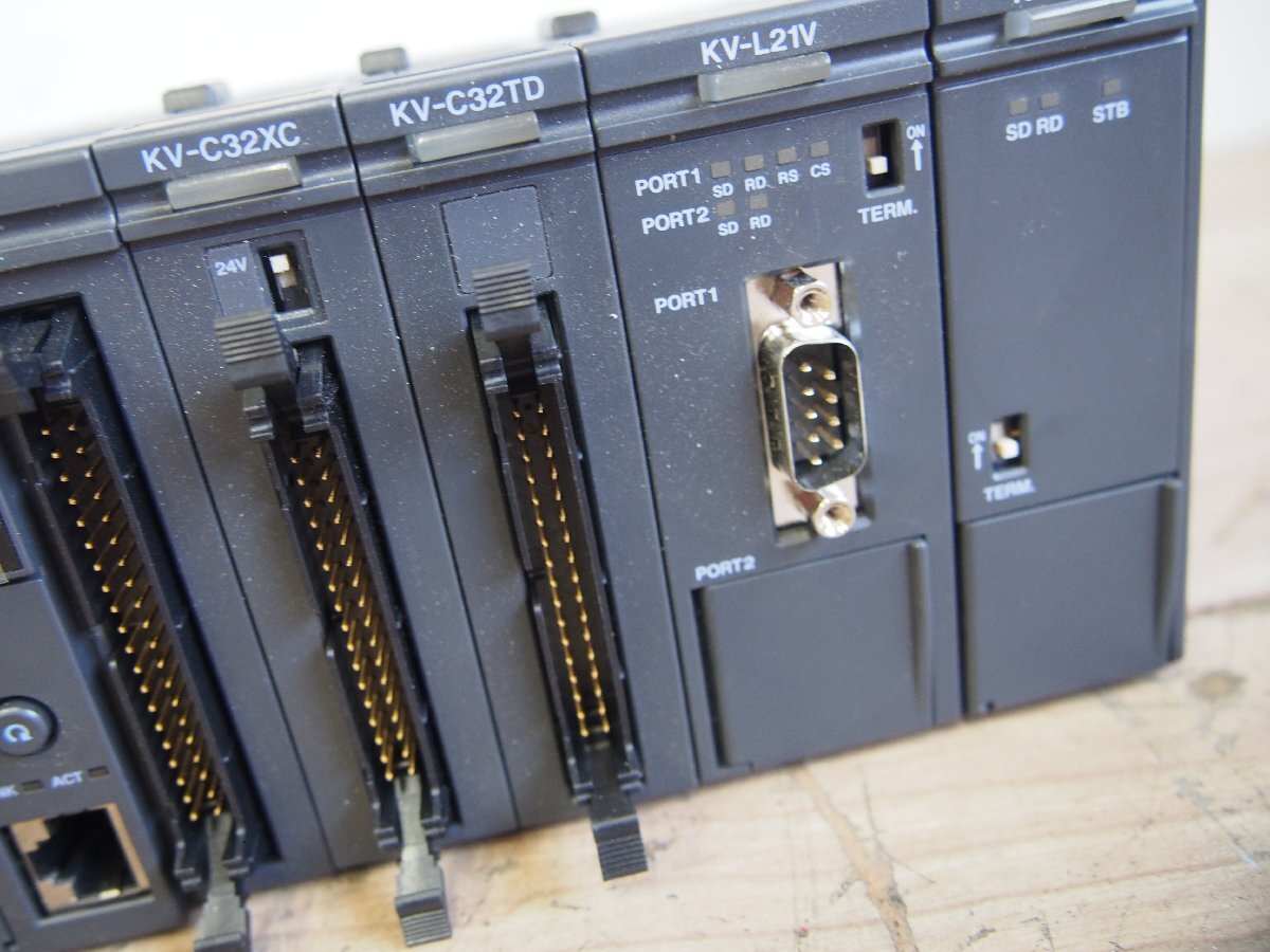 アンプ KEYENCE A-07Rz スピードコントローラー