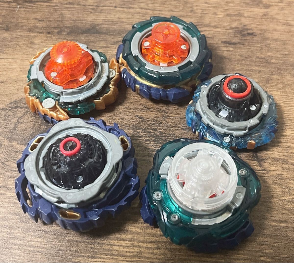 新品】☆レア☆ベイブレードバースト☆ドレインファブニル.8.Nt