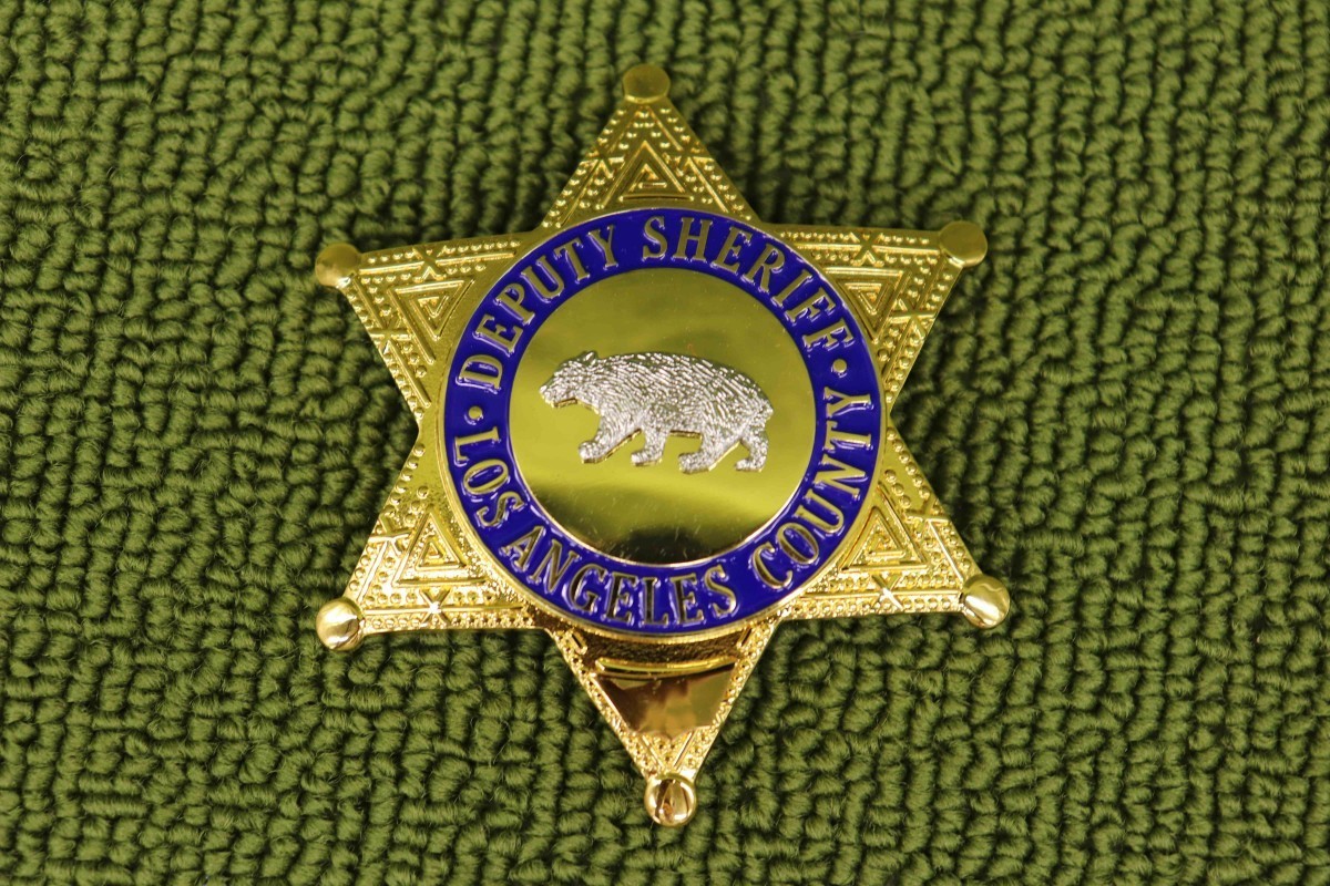 LASD DEPUTY SHERIFF ブレストバッジ バッジホルダー IDカード