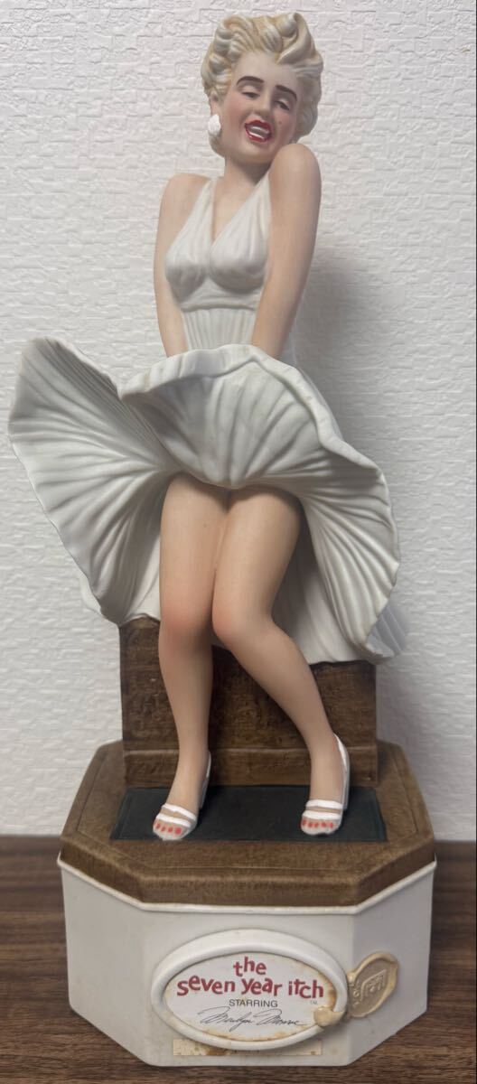 新品】【未開栓】☆マリリンモンロー 7年目の浮気 陶器ボトル☆ 750ml