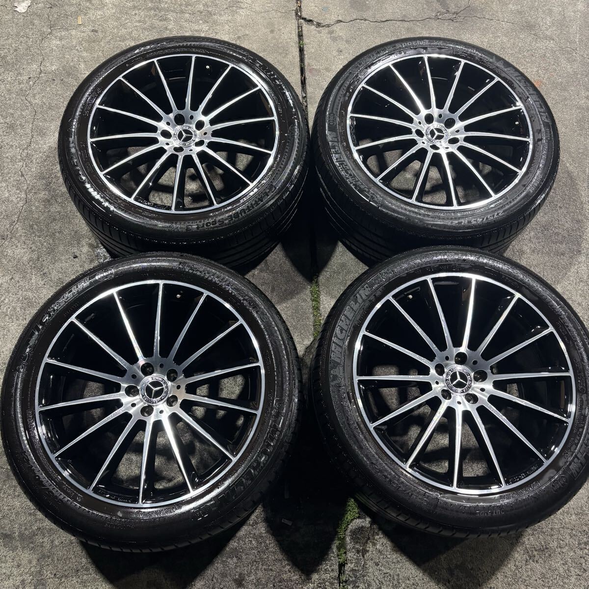 W124メルセデスベンツ 純正アルミホイール 6.5J 15インチ 195/65R15 