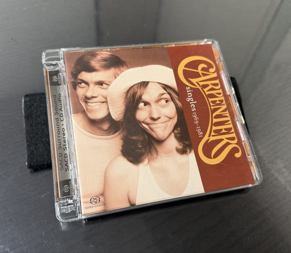 目立った傷や汚れなし】【輸入盤】SINGLES 1969-1981/カーペンターズの