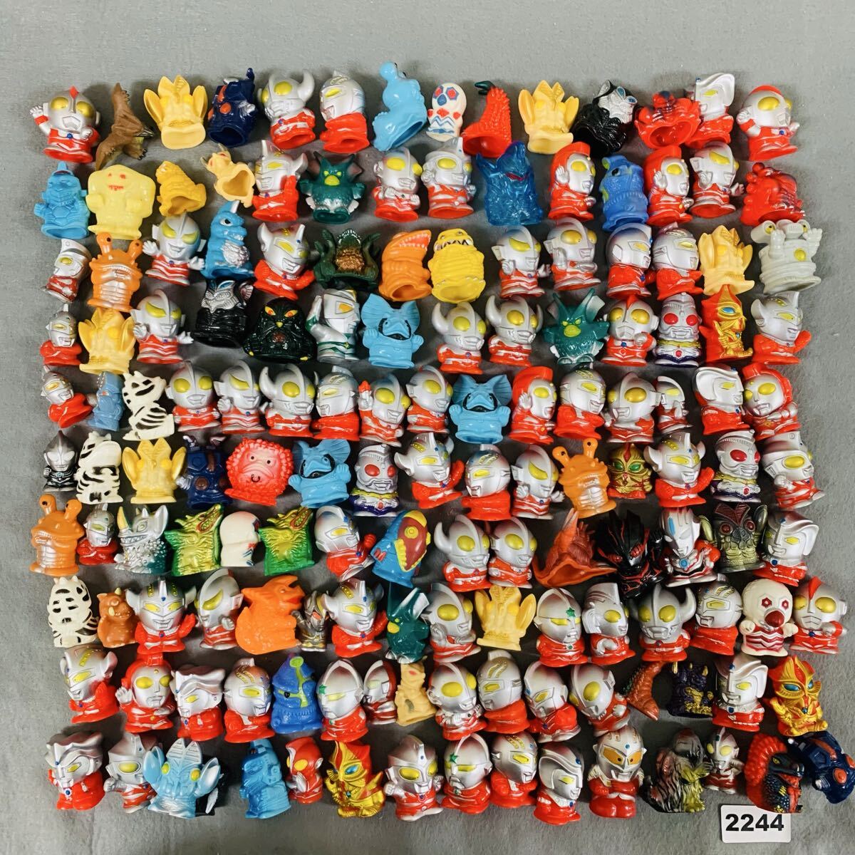 ポピー 怪獣消しゴム 9弾7期 タイラント 赤色【レトロ】 中古】ポピー