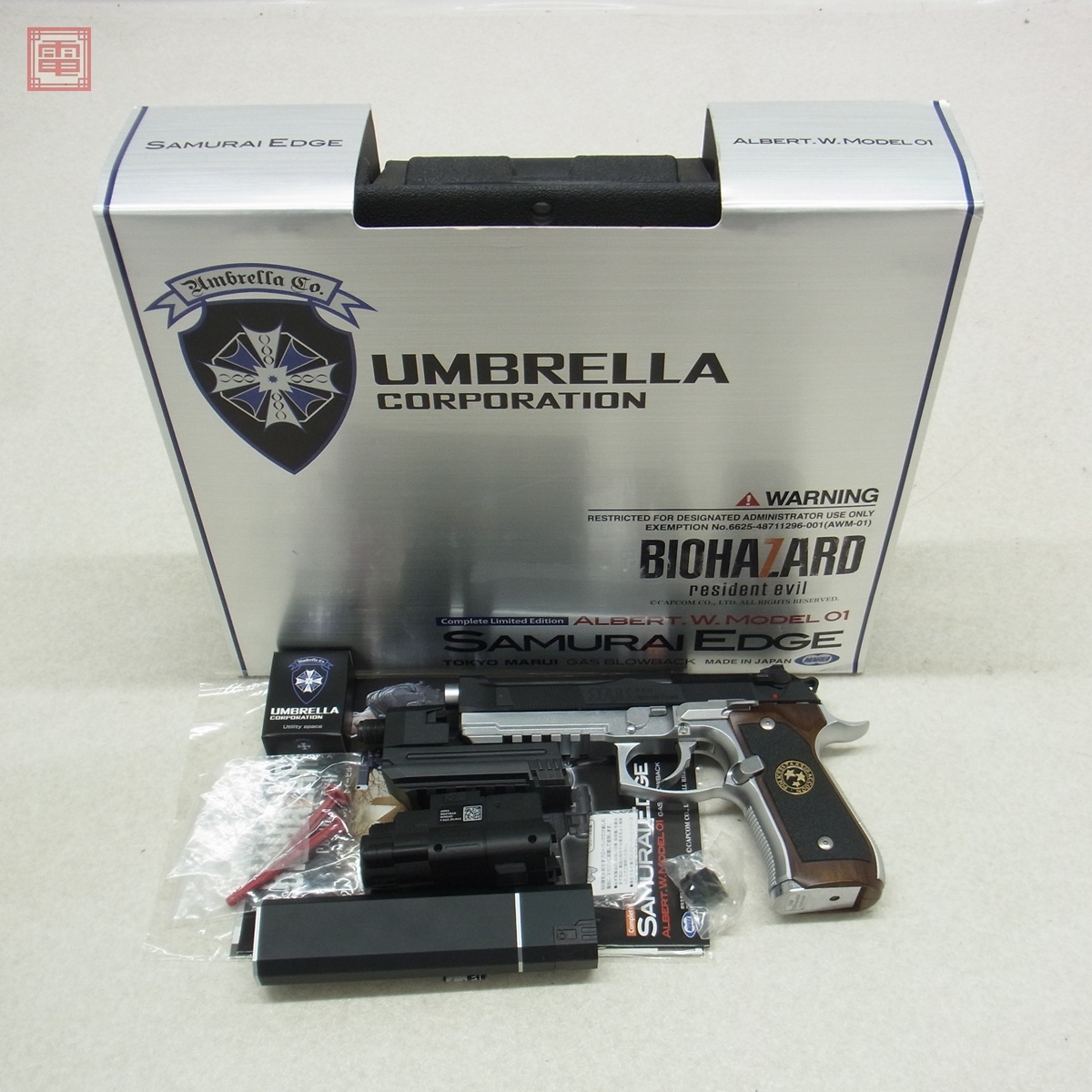 1/6 ホットトイズ　ウェスカー　ヘッド　中古 Yahoo!オークション - バイオハザード ホットトイズ 1/6 完成品 フィギ