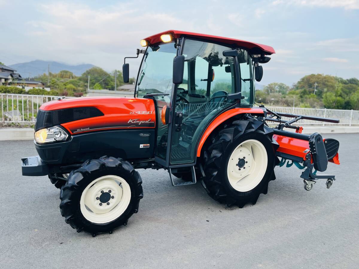 【SOLD OUT】クボタ トラクター GT3 21馬力 パワステ 自動水平 倍速 逆転 クボタ GT3 トラクター 倍速 自動水平 逆転PTO 21馬力 簡易キャビン