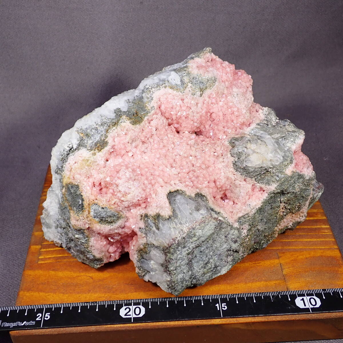 閃亜鉛鉱（べっ甲亜鉛） 秋田県鹿角市尾去沢鉱山 約650gの落札情報詳細 