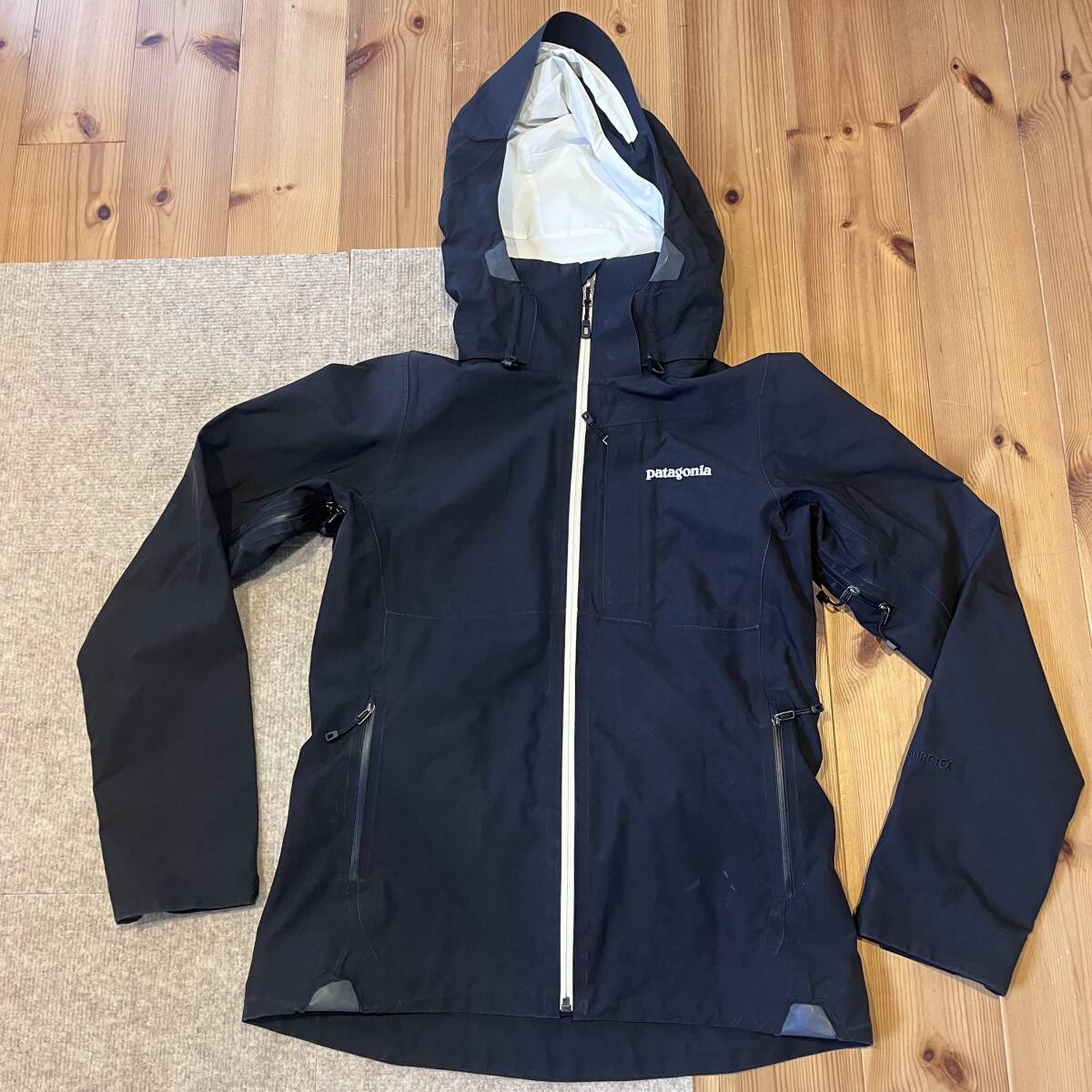 希少！名品！patagonia パタゴニア GORE-TEX ゴアテックス パウダー