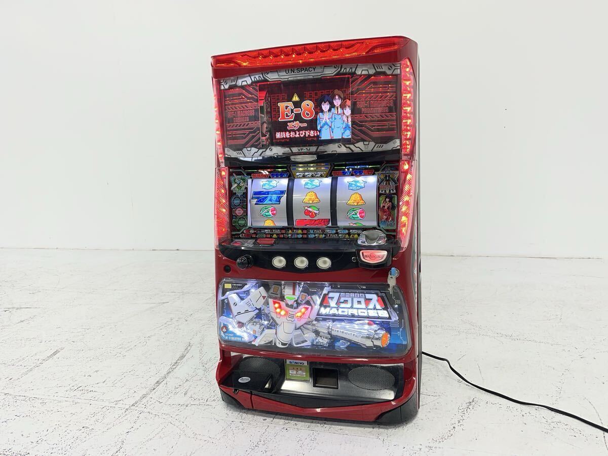 中古】札幌発 SANKYO/三共 CR フィーバー超時空要塞マクロスSFW
