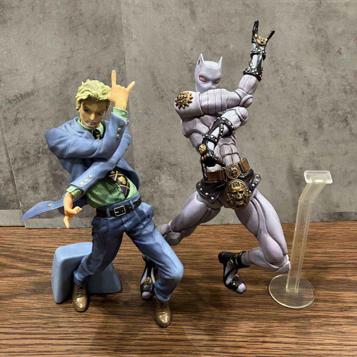 リペイント DIO ディオ フィギュア ジョジョの奇妙な冒険 スターダスト