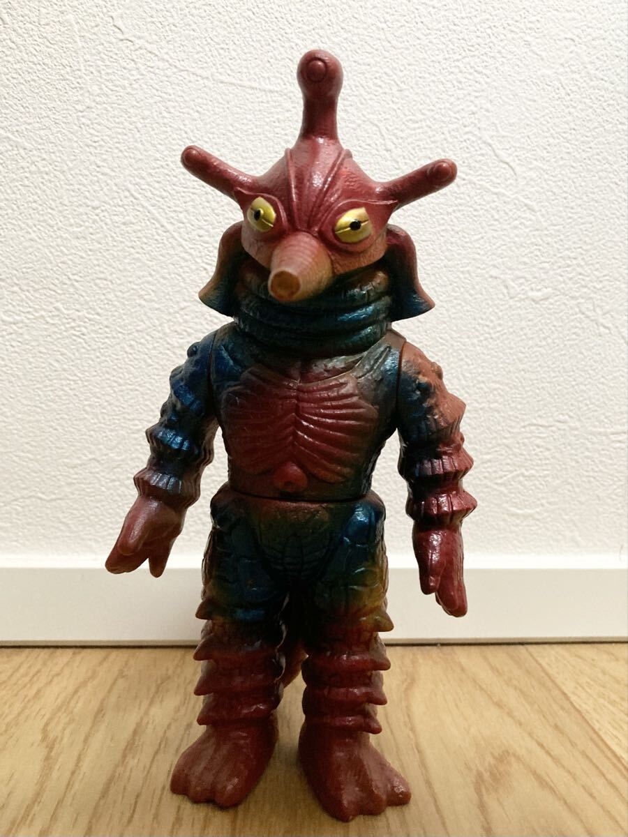 M1号 ブルマァク HMV限定怪獣ソフビ ウルトラマンエースミニソフビ付き