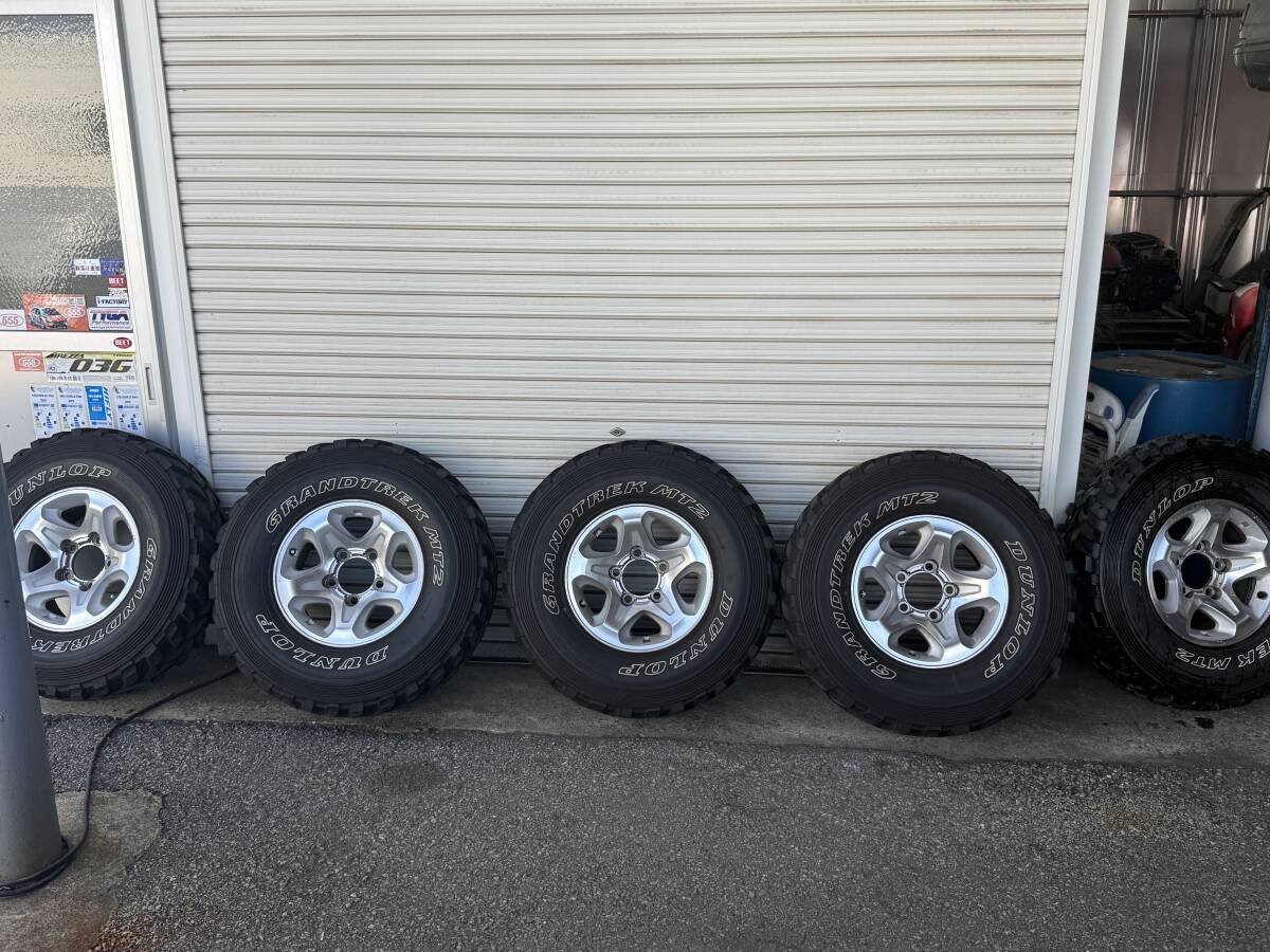ジムニーJIMNY JA11 OZ RACINGクロノCRONOアルミホイール16x5.5JJ ET23