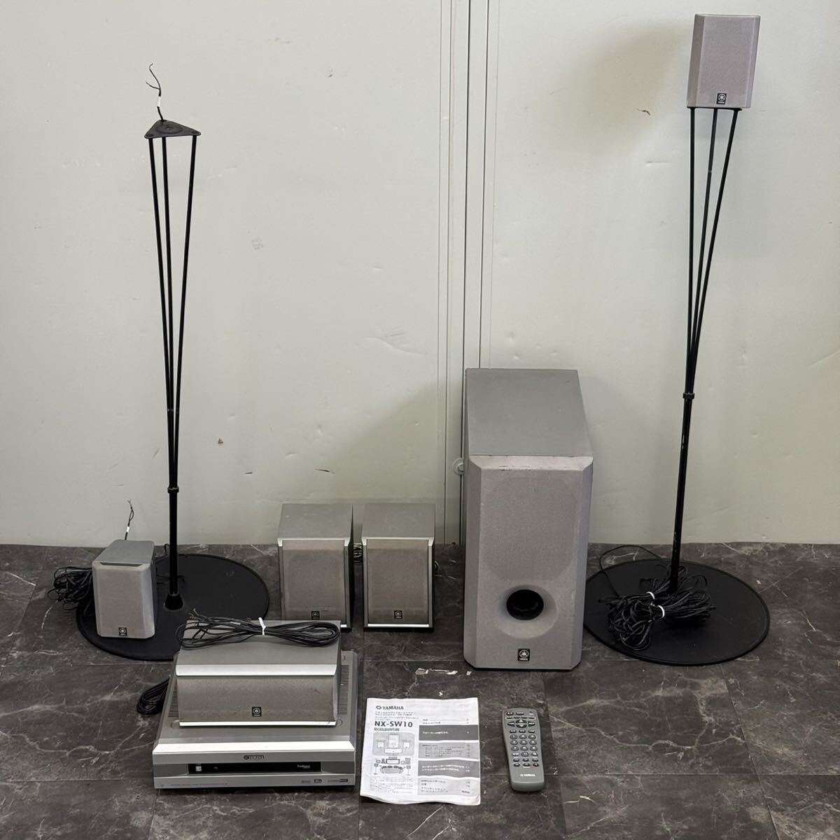 BOSE 5.1chホームシアターシステム AM-10III (3) スタンド＆壁掛け具
