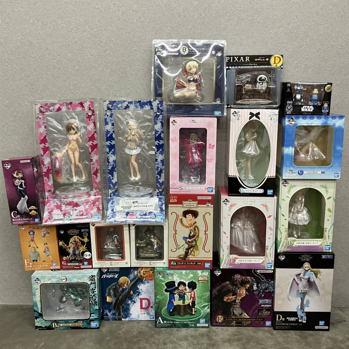 新品】ガールズ＆パンツァー 直筆サイン色紙 渕上舞 茅野愛衣 尾崎真実