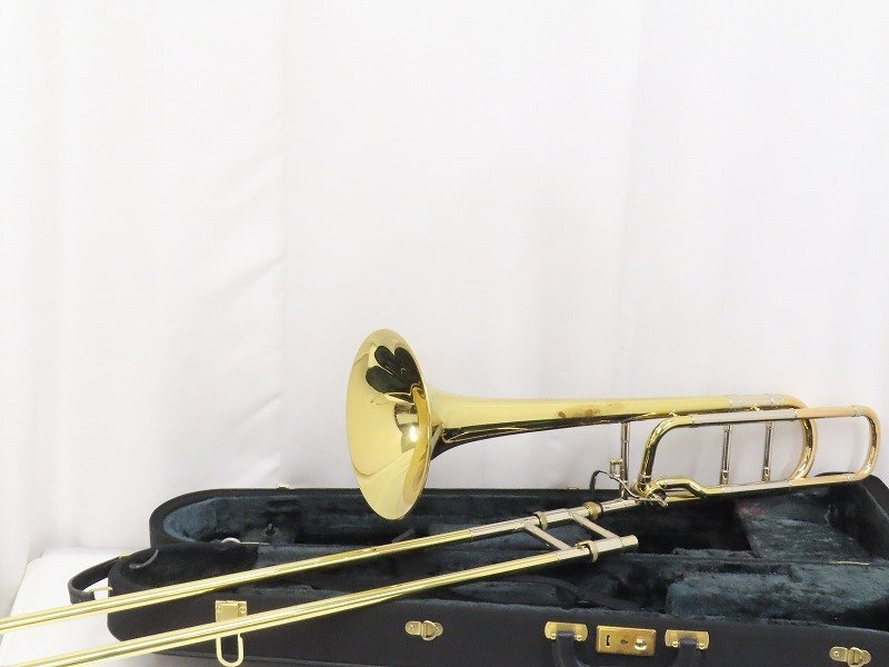 □□YAMAHA バストロンボーン YBL-322 S/N:014168 マウスピース:57